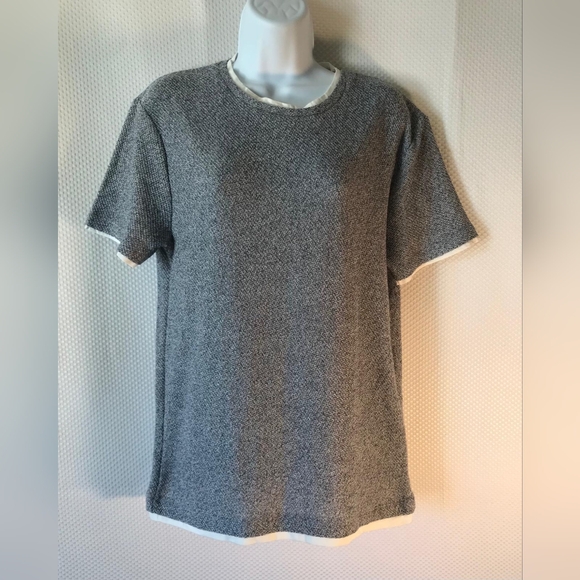 Zara Women's Heathered Gray Short Sleeve Tee - Picture 1 of 5